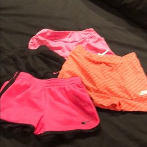 4 pairs of Nike shorts